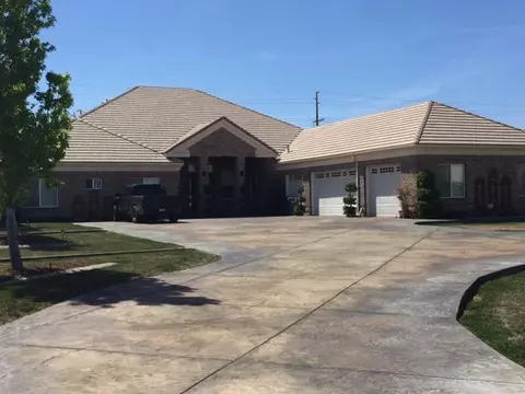 2656 Desert Rose Dr, Lancaster, CA 93536 photo 1