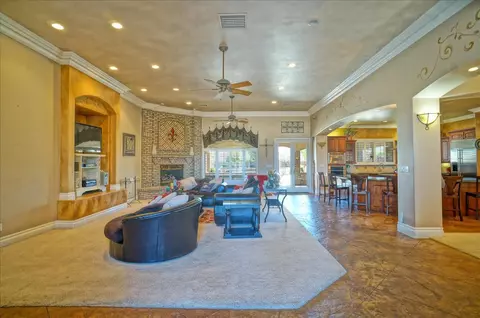2656 Desert Rose Dr, Lancaster, CA 93536 photo 4