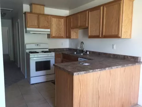 401 Lancaster Blvd E, Lancaster, CA 93535 photo 7