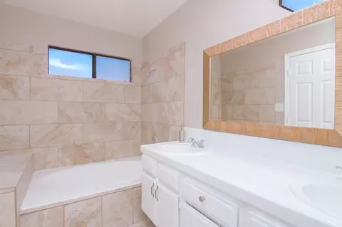 1335 Herzel Ave, Lancaster, CA 93535 photo 39