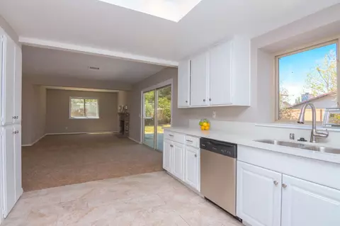1335 Herzel Ave, Lancaster, CA 93535 photo 18