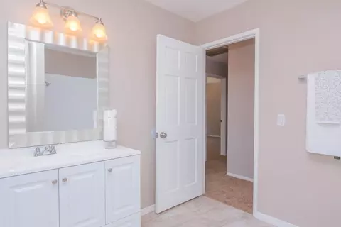 1335 Herzel Ave, Lancaster, CA 93535 photo 57