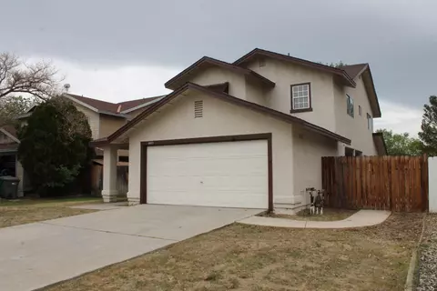 44921 16th St E, Lancaster, CA 93535 photo 2