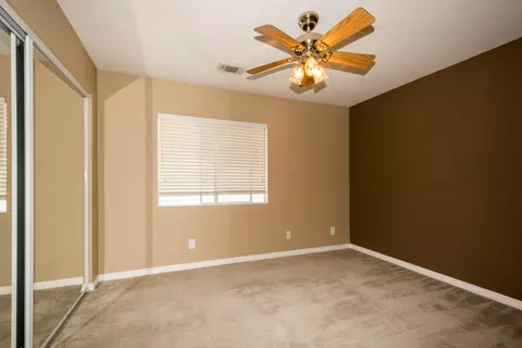 6554 Highbluff Way, Lancaster, CA 93536 photo 6