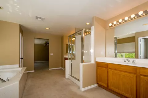6554 Highbluff Way, Lancaster, CA 93536 photo 7
