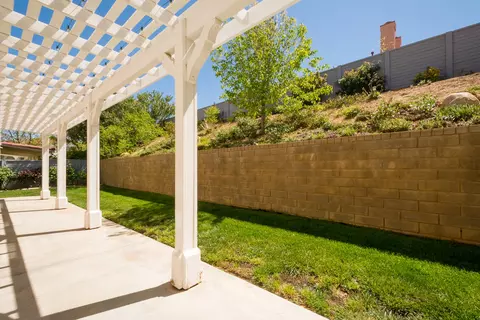 6554 Highbluff Way, Lancaster, CA 93536 photo 11