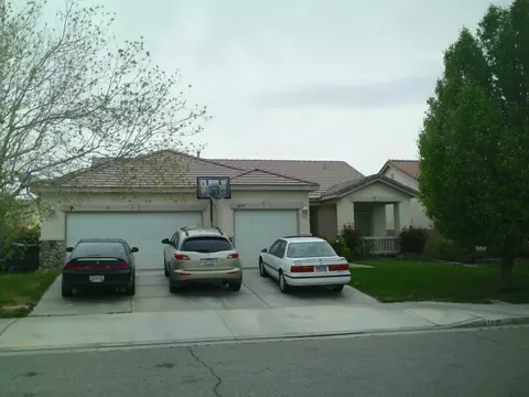 2025 Hart Ct, Lancaster, CA 93536 photo 1