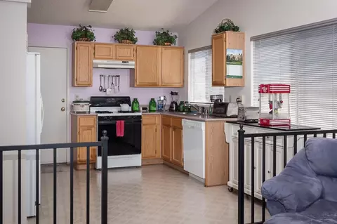 43853 Tranquility Ct, Lancaster, CA 93535 photo 7