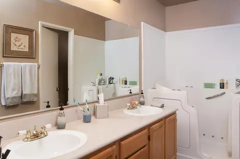 43853 Tranquility Ct, Lancaster, CA 93535 photo 13