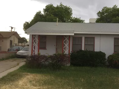 44525 Cedar, Lancaster, CA 93534 photo 3