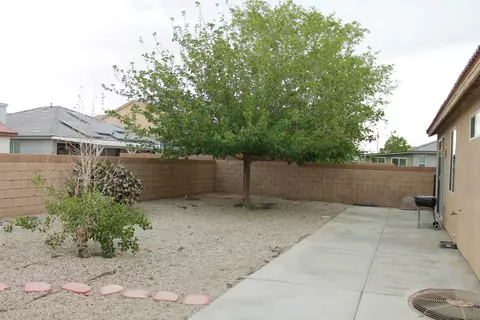 2525 Nugent St E, Lancaster, CA 93535 photo 21