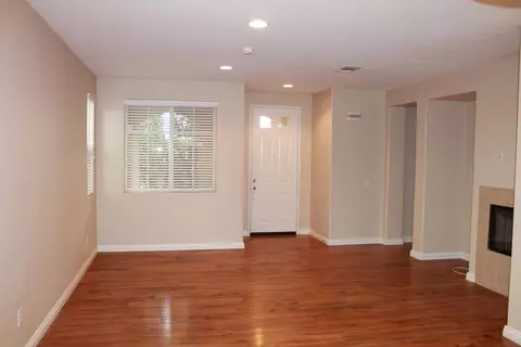 2525 Nugent St E, Lancaster, CA 93535 photo 4