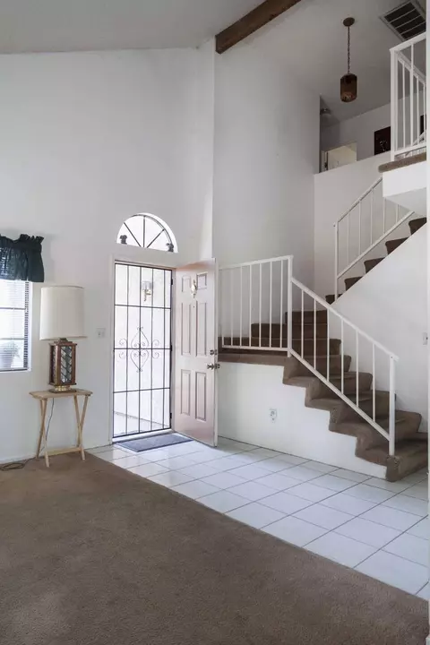 38729 Juniper Tree Rd, Palmdale, CA 93551 photo 2