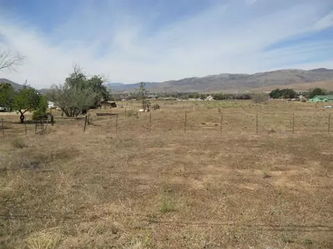 19491 Cherry Ln, Tehachapi, CA 93561 photo 10