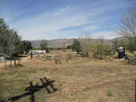 19491 Cherry Ln, Tehachapi, CA 93561 photo 14
