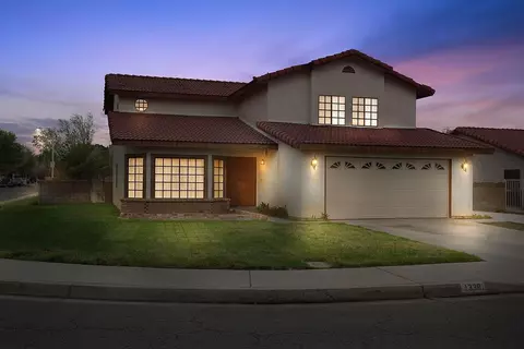 1338 Pasteur Dr, Lancaster, CA 93535 photo 1