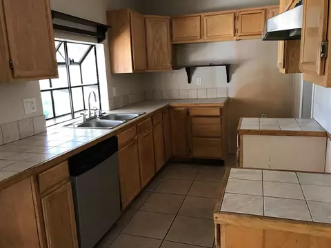 1018 E Avenue P4, Palmdale, CA 93550 photo 8