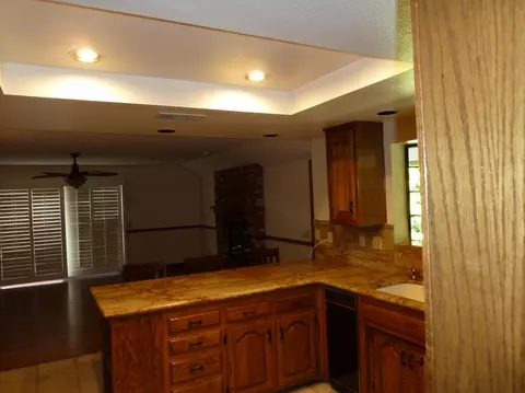 2811 Petro Pl, Lancaster, CA 93536 photo 11