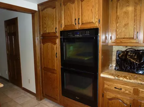 2811 Petro Pl, Lancaster, CA 93536 photo 8