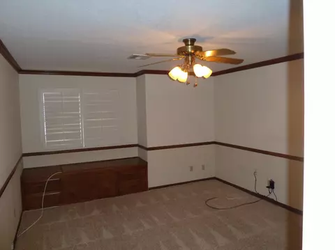 2811 Petro Pl, Lancaster, CA 93536 photo 22