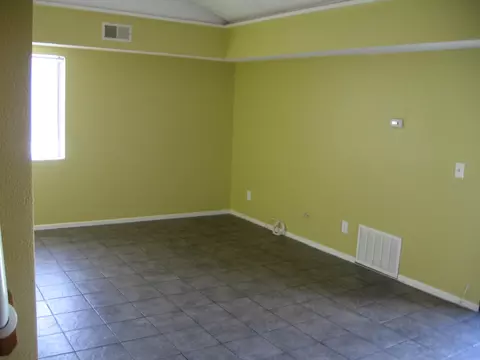 44406 15th St E #13, Lancaster, CA 93535 photo 13