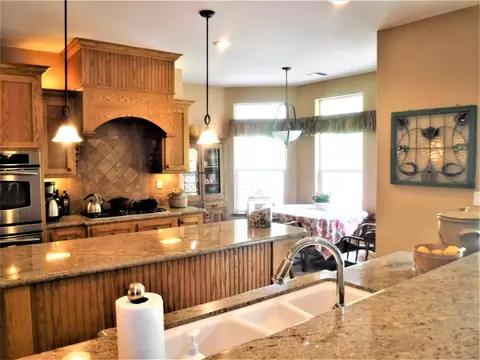 27750 Bear Valley Rd, Tehachapi, CA 93561 photo 5