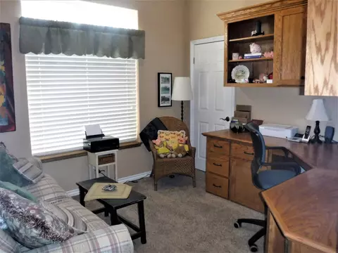 27750 Bear Valley Rd, Tehachapi, CA 93561 photo 23