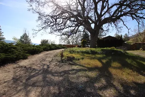 24441 Pueblo Ct, Tehachapi, CA 93561 photo 5