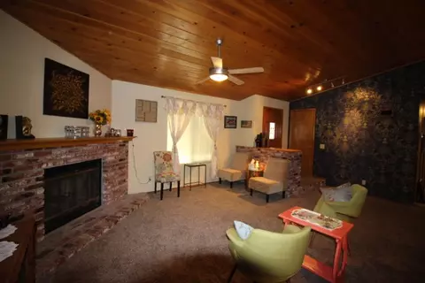 24441 Pueblo Ct, Tehachapi, CA 93561 photo 7