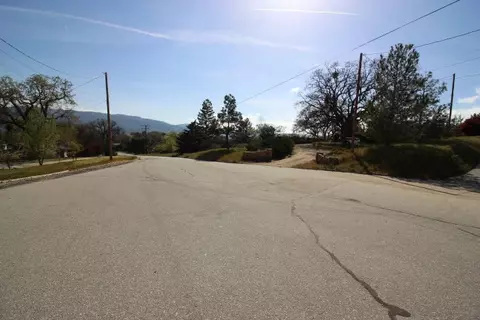 24441 Pueblo Ct, Tehachapi, CA 93561 photo 60