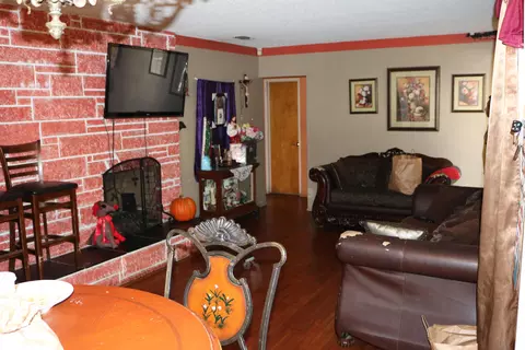 2838 16th St E, Long Beach, CA 90804 photo 7