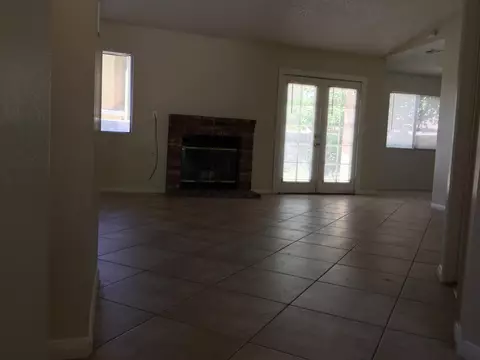 44045 Palm Ln, Lancaster, CA 93535 photo 5