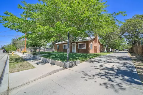 43432 6th Street E, Lancaster, CA 93535 photo 3