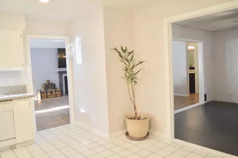 44252 8th St E, Lancaster, CA 93535 photo 11
