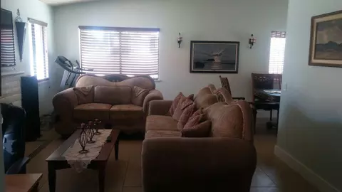 37102 Keith Ct, Palmdale, CA 93550 photo 12