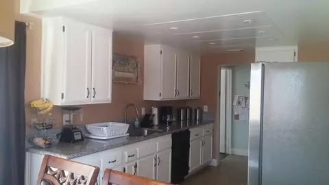 37102 Keith Ct, Palmdale, CA 93550 photo 5