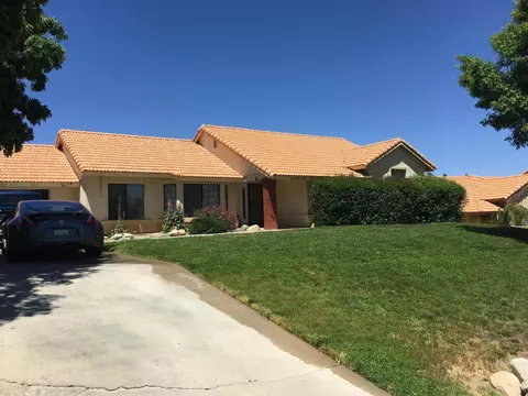 35919 43rd St E, Palmdale, CA 93552 photo 1