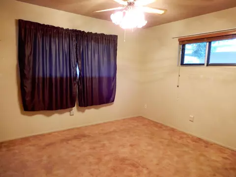 38521 12th St E, Palmdale, CA 93550 photo 10