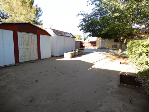38521 12th St E, Palmdale, CA 93550 photo 20