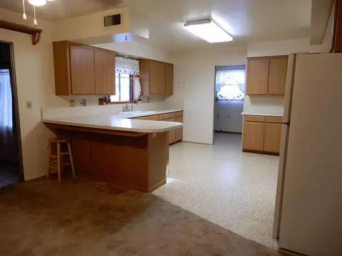 38521 12th St E, Palmdale, CA 93550 photo 5