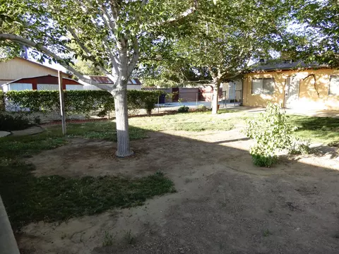 38521 12th St E, Palmdale, CA 93550 photo 22