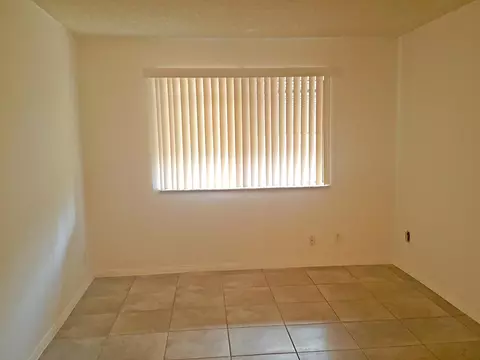 37639 29th St, Palmdale, CA 93550 photo 14