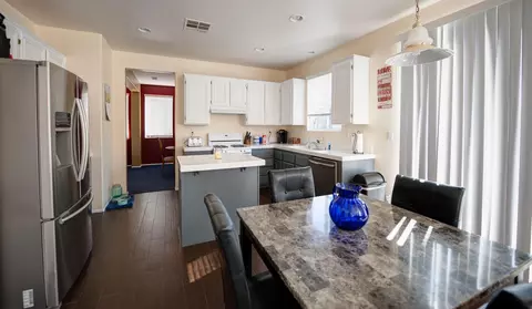 45753 Coventry Ct, Lancaster, CA 93534 photo 6