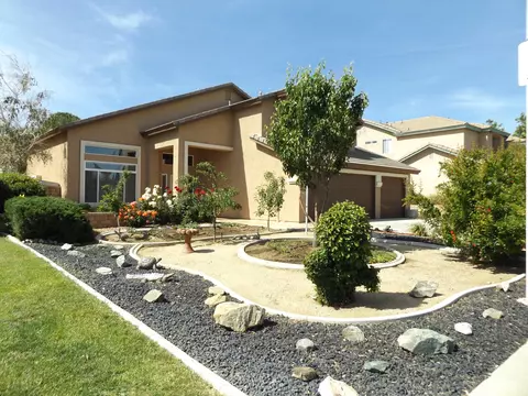 6830 Andover Ave, Lancaster, CA 93536 photo 1