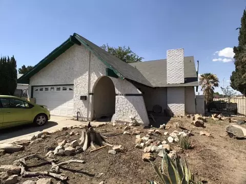 1263 Lingard St E, Lancaster, CA 93535 photo 1