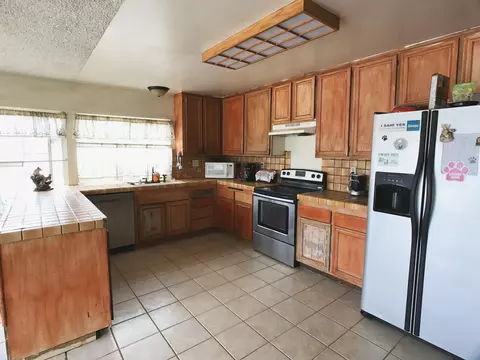 1263 Lingard St E, Lancaster, CA 93535 photo 12