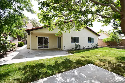 44117 Amherst Ln, Lancaster, CA 93536 photo 18