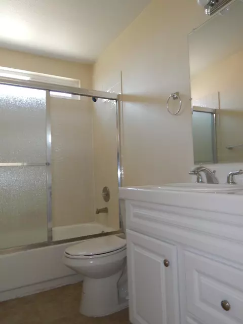 1654 Norberry St E, Lancaster, CA 93535 photo 25
