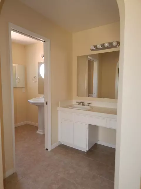 1654 Norberry St E, Lancaster, CA 93535 photo 18