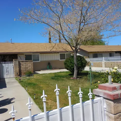 44331 Rawdon Ave, Lancaster, CA 93535 photo 2